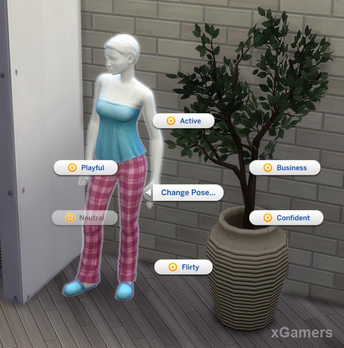 Select the posture of the Mannequins in Store 