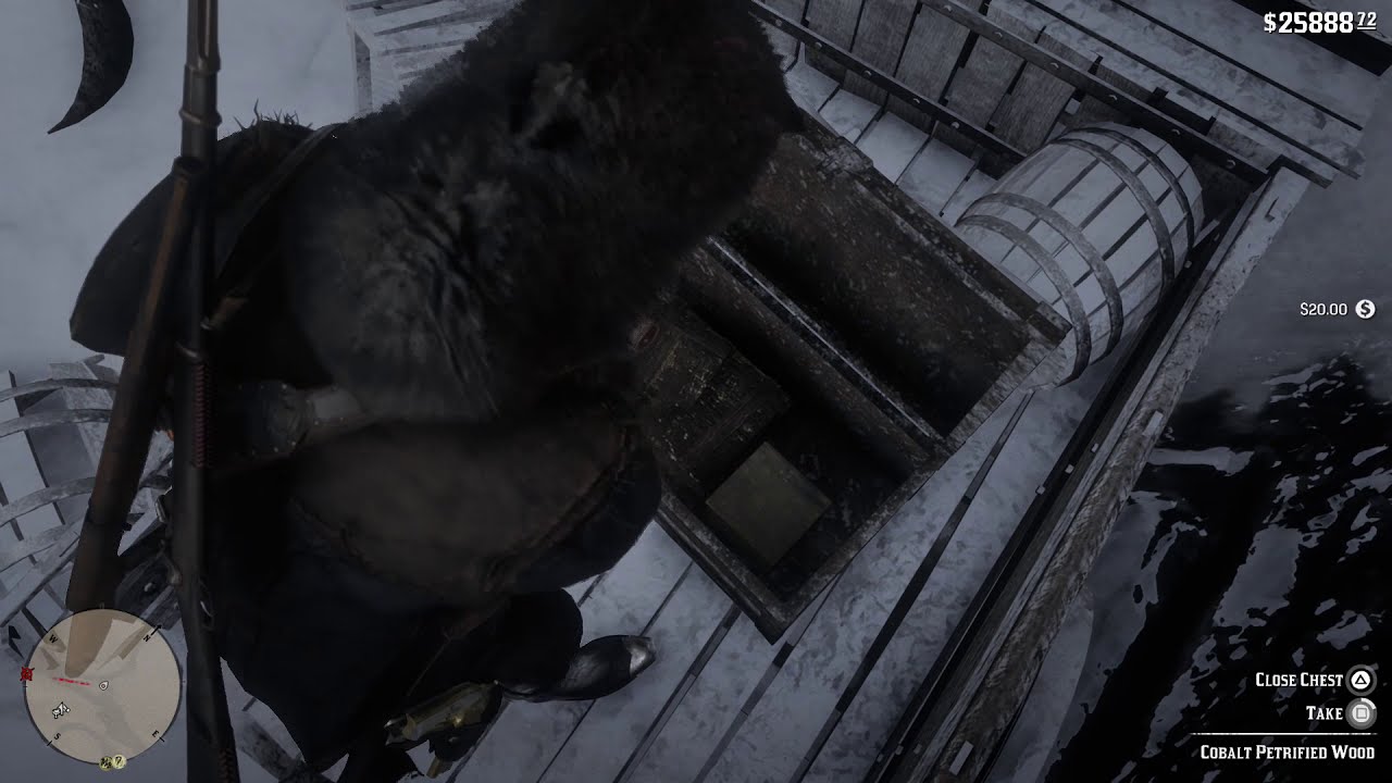 Arthur skinning a legendary animal in Red Dead Redemption 2